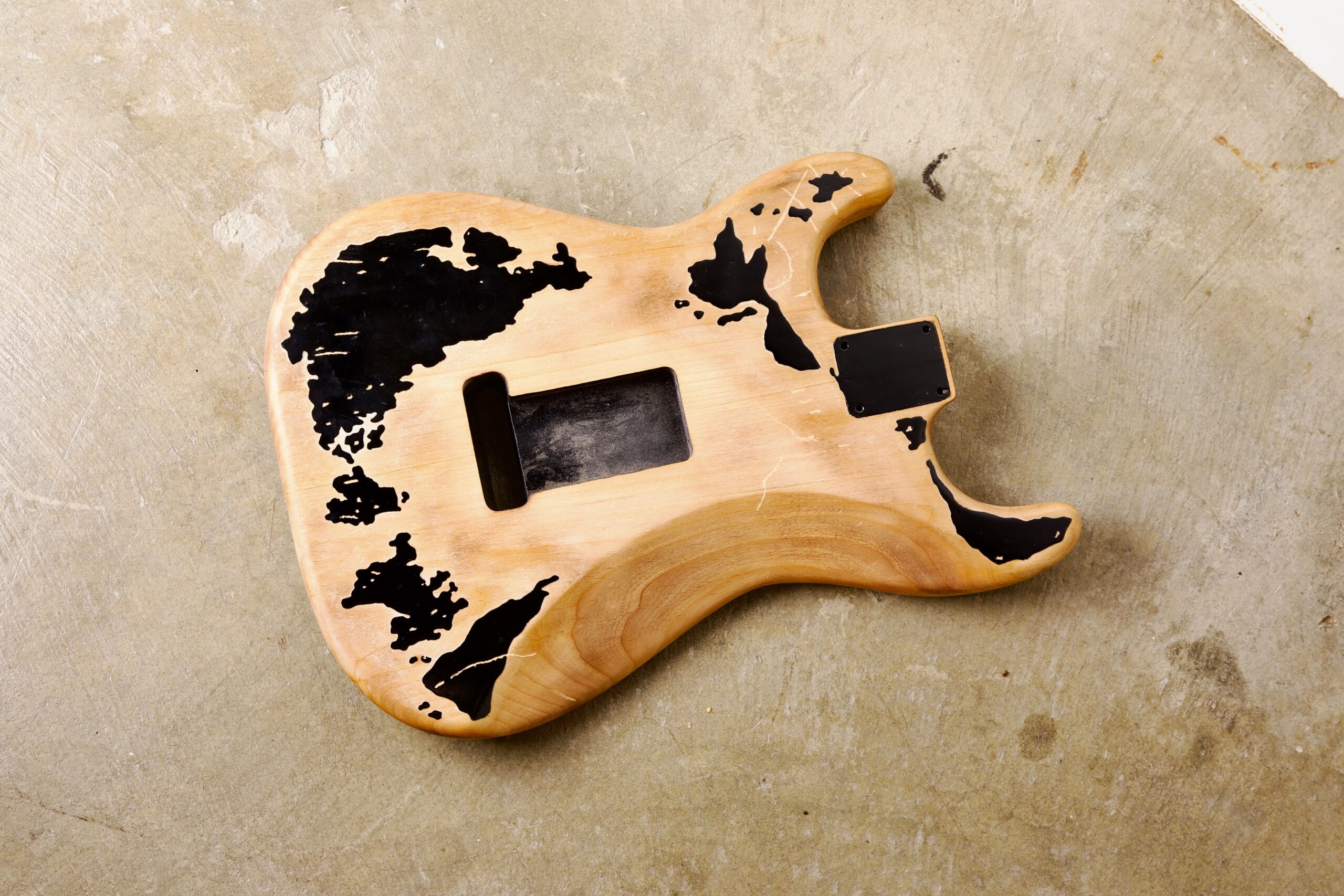 Genesis "Black One" 1:1 S-style Body Repro - Image 2