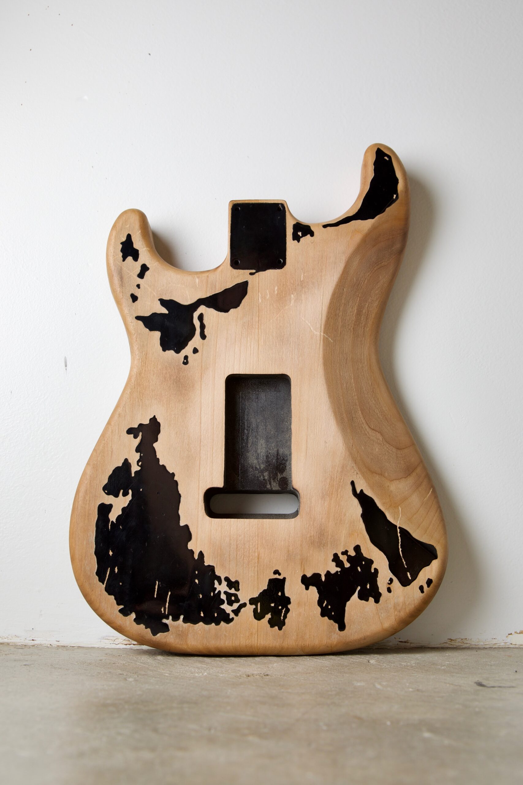 Genesis "Black One" 1:1 S-style Body Repro - Image 4